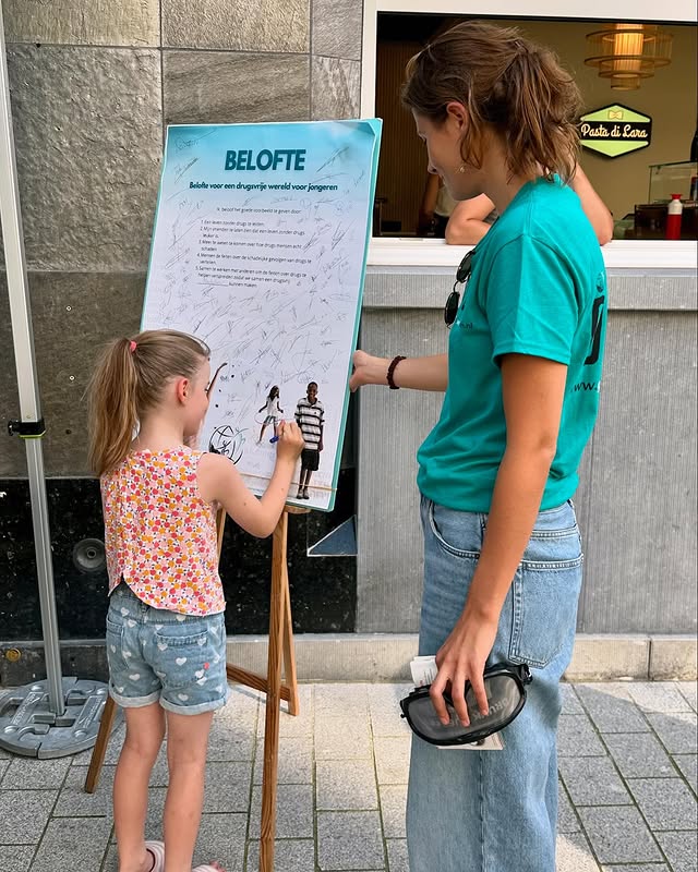 Belofte ondertekend op braderie in Mechelen.
